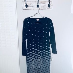 NWT small LuLaRoe elegant Debbie